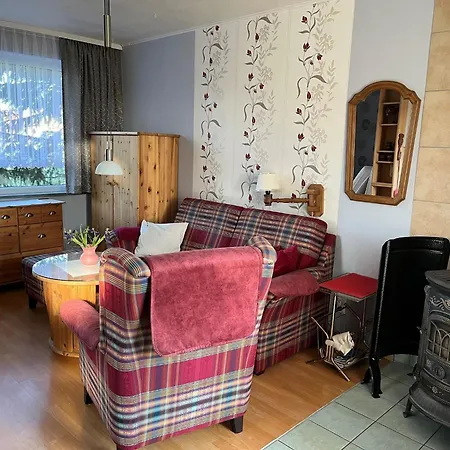 Mit Waldsauna Am Kranichfeld Apartman *