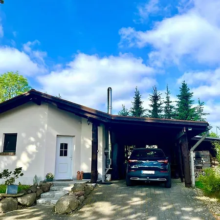 Mit Waldsauna Am Kranichfeld Apartman